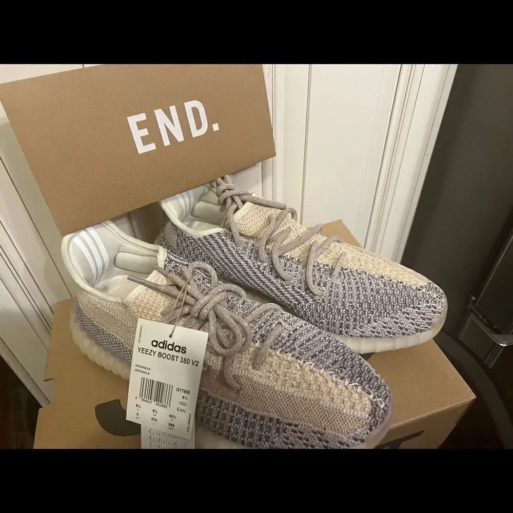 Adidas Yeezy Boost 350 V2 - Ash Pearl GY7658 - US Men's Size 8.5 With Receipt